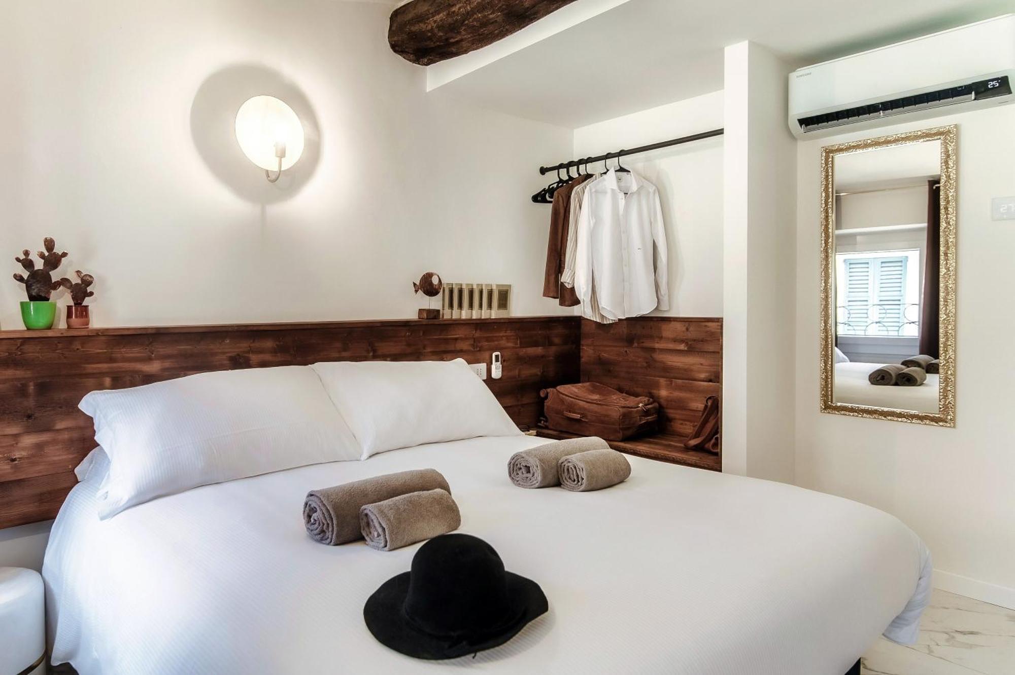 Sahara & Amazzonia Luxury Rooms- The House Of Travelers Como Exterior foto