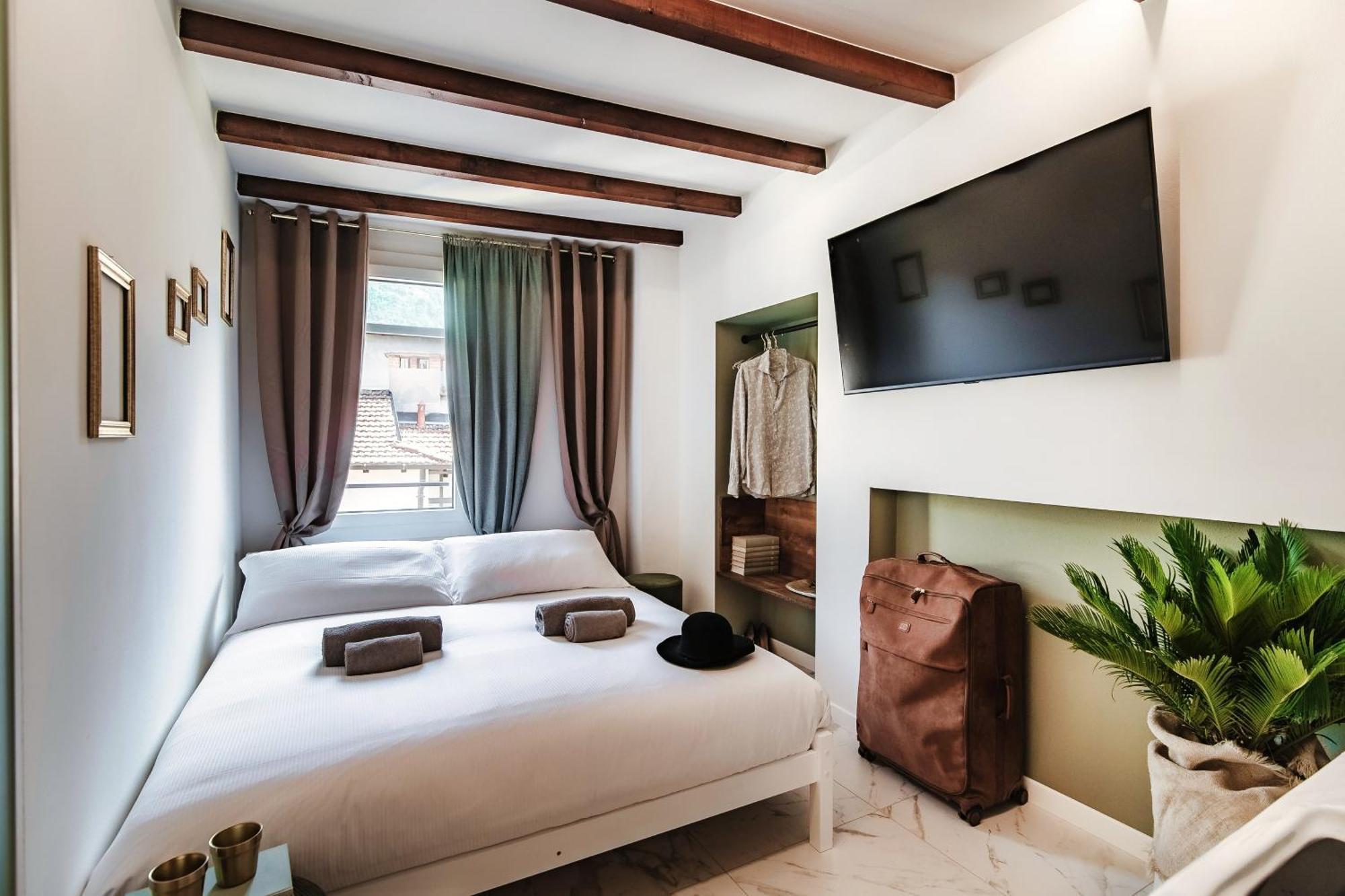 Sahara & Amazzonia Luxury Rooms- The House Of Travelers Como Exterior foto